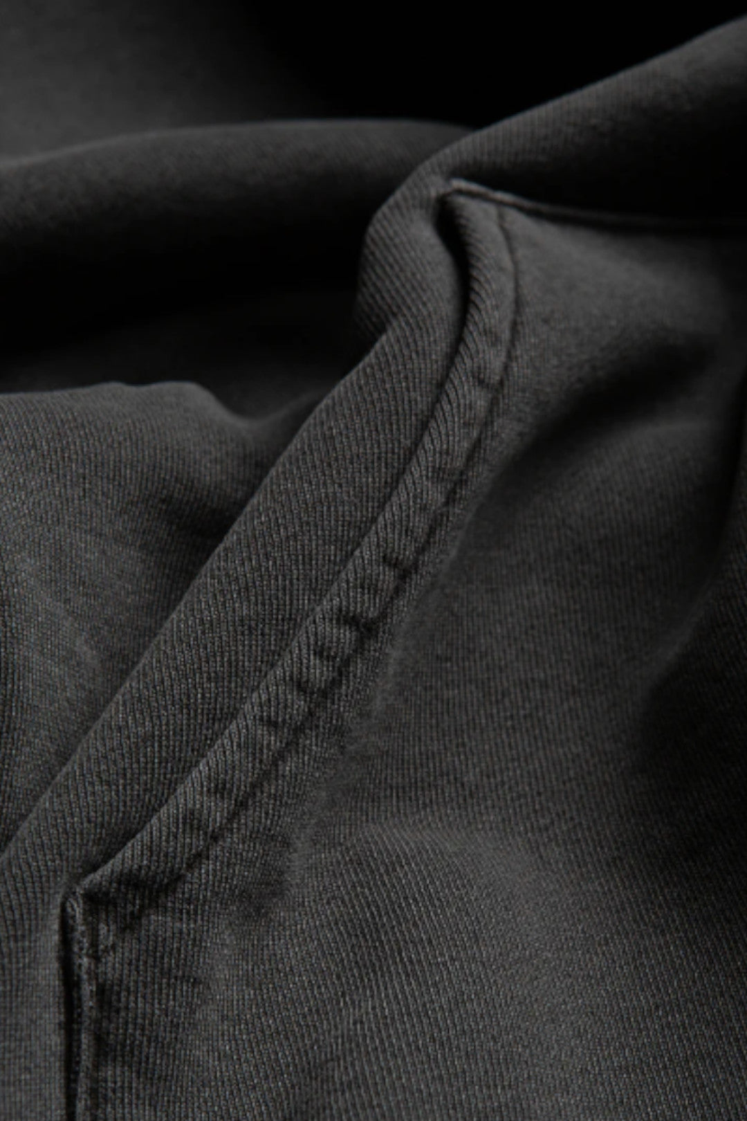 Classic Hoodie – Washed Black#color_washed-black