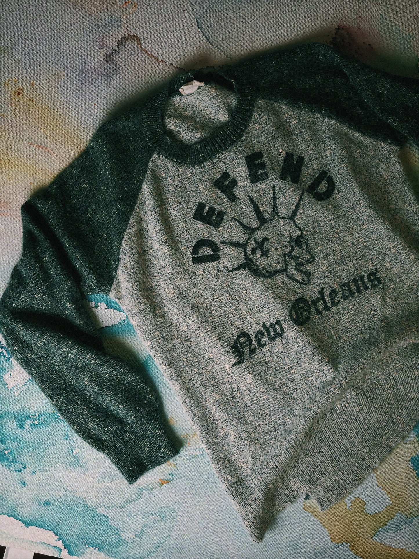 Defend Vintage 2-Tone Raglan Sweater