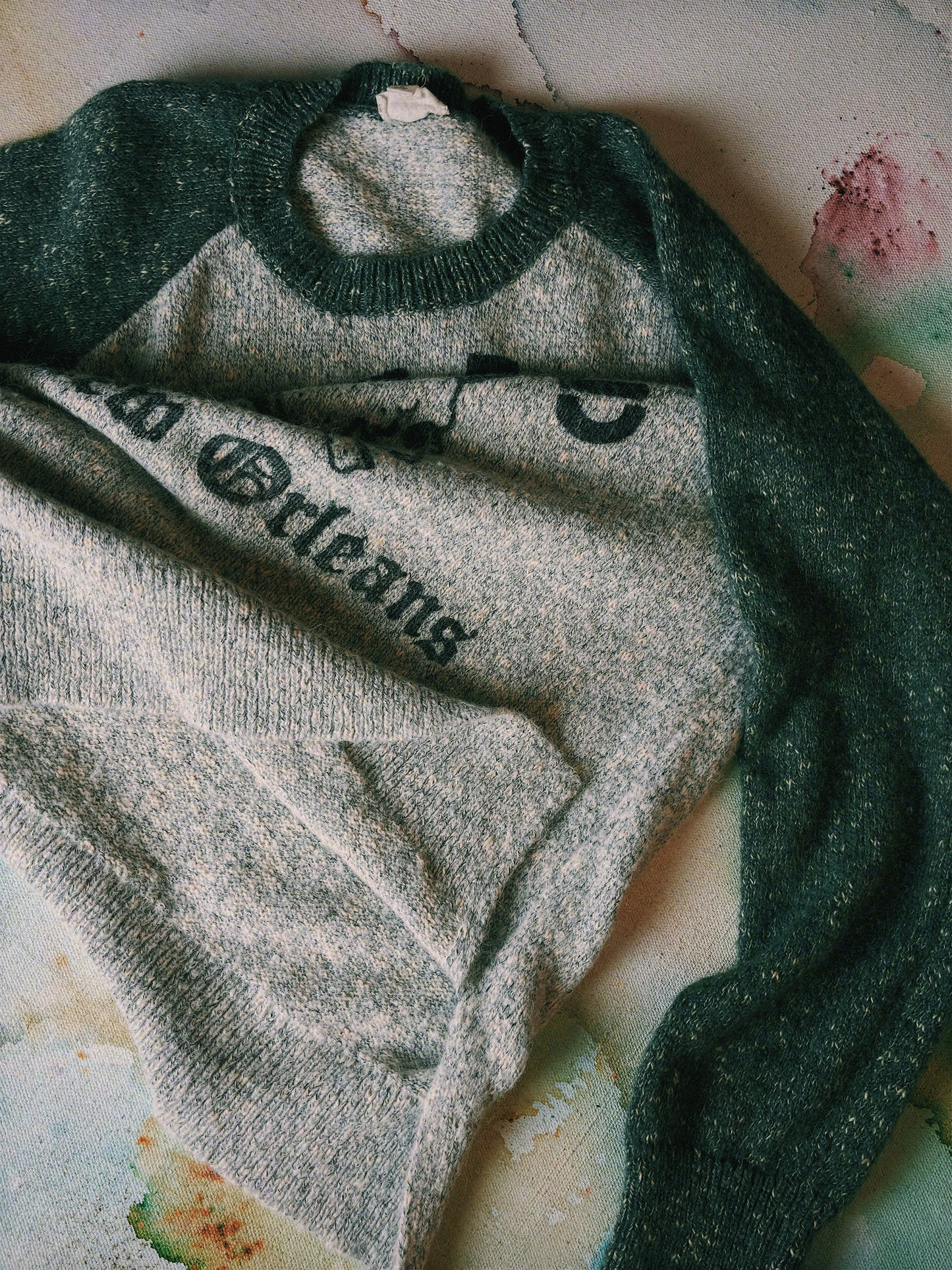 Defend Vintage 2-Tone Raglan Sweater