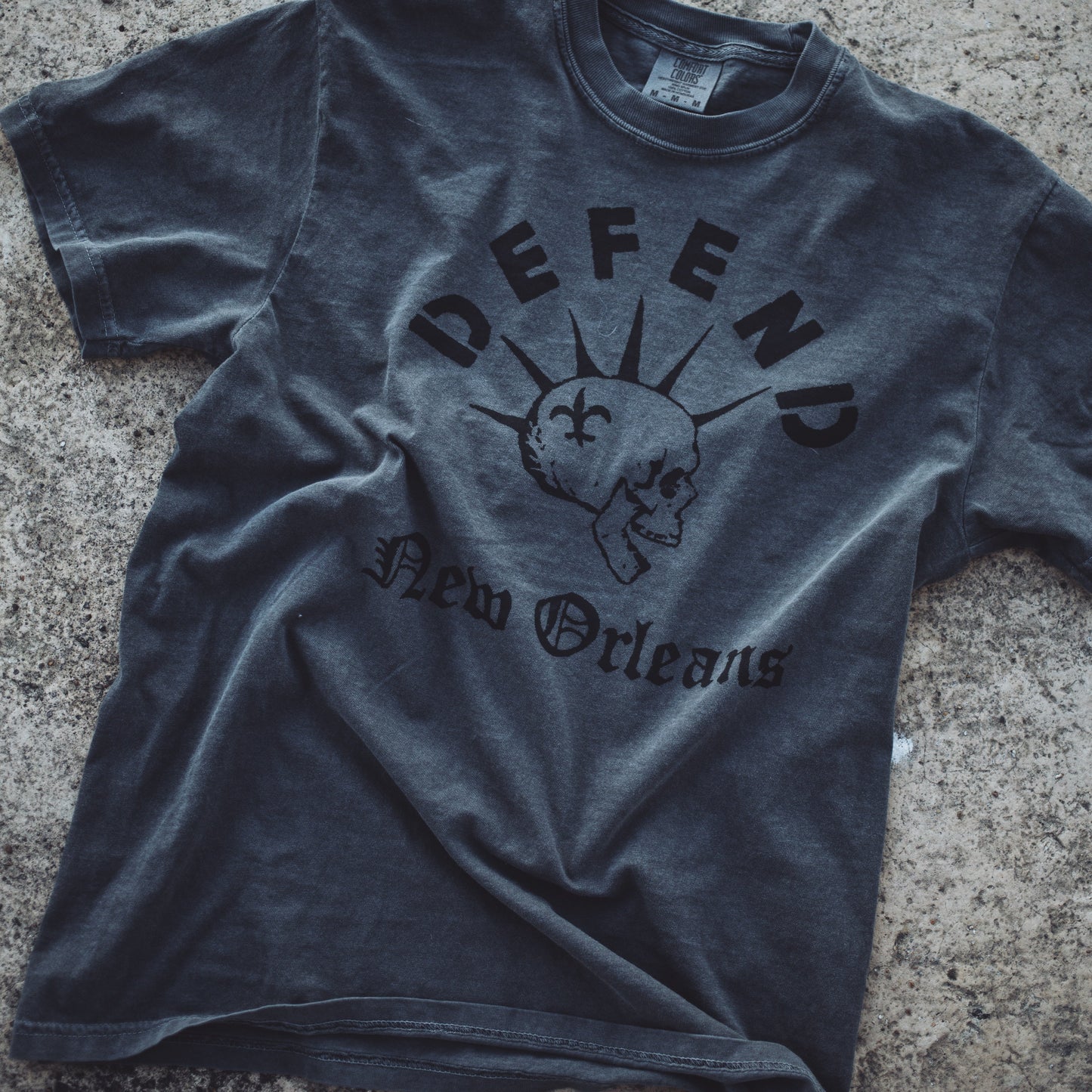 Defend T-Shirt – Washed Black