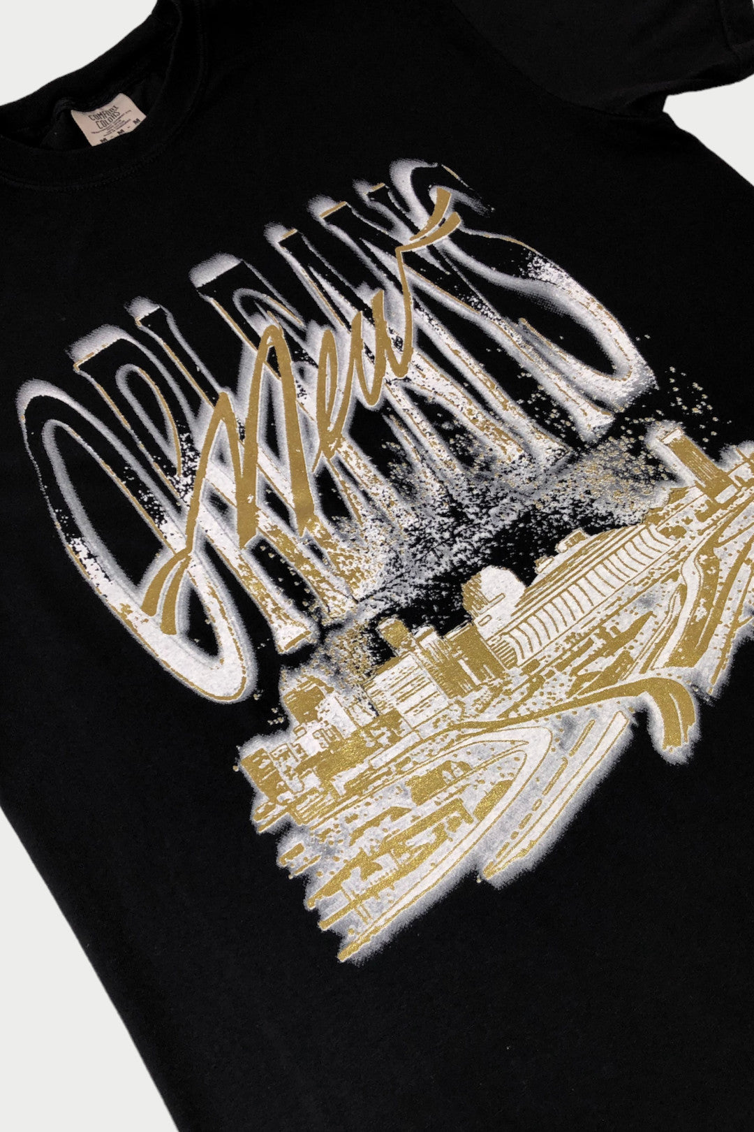 Skyline T-Shirt – Black / Gold